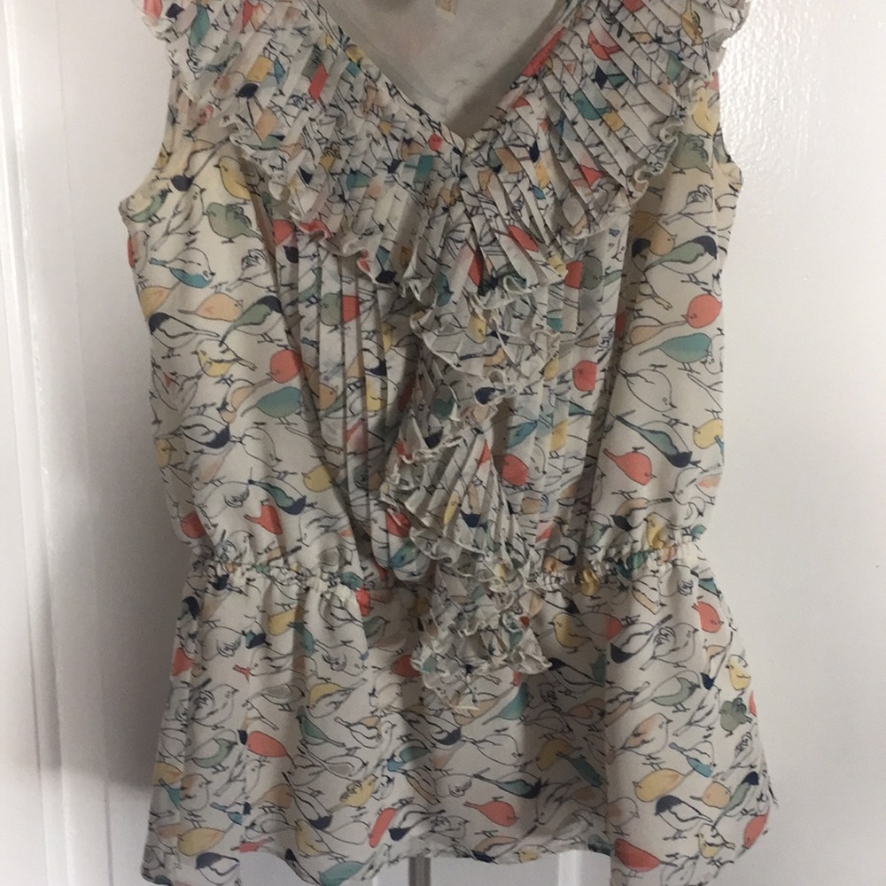 Sleeveless blouse